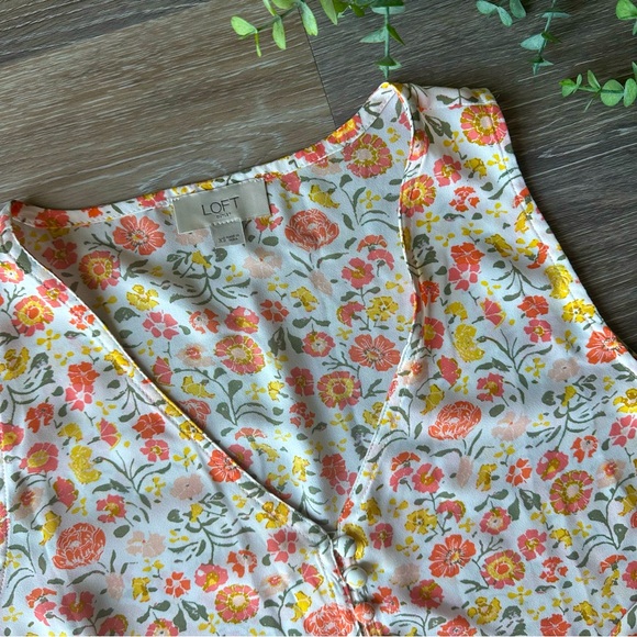 Loft Sleeveless Floral Print Blouse - Picture 3 of 5